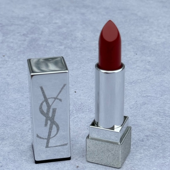 YSL x Zoe Kravitz Paris Stroll Lipstick - Picture 7 of 7